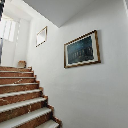 Apartment In The Center Of Seville Exterior photo